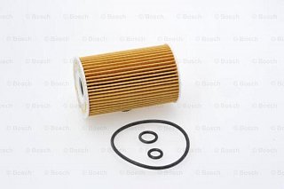 BOSCH Olejový filter P7023 - F 026 407 023