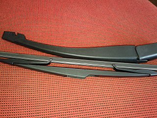 Zadný stierač Citroen C3 rok výroby 03-09 dĺžka 350mm