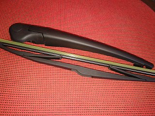 Zadný stierač Citroen C4 picasso rok výroby 06-13 dĺžka 350mm