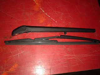 Zadný stierač Fiat stilo hatchback rok výroby 01-vyššie dĺžka 330mm