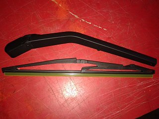 Zadný stierač Fiat cinquecento rok výroby 91-98 dĺžka 290mm